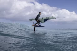 VAYU Foil Wing AURA Green/Blue 2023 - 2,8 -Surfen Und Kitesurfen Geschäft 01 aura wave 859 editar