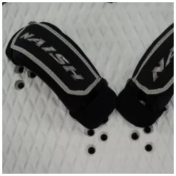 Naish Windsurf Board Hookipa Quad 2024 - 78 Multicolor -Surfen Und Kitesurfen Geschäft 516.32020.000 detail s28ws boards hookipa footstrapsfront 2 2000x2000